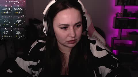 Snapshot of mari_moore7 chatting on January 17, 1:24 pm mari moore online show from January 17, 1:24 pm