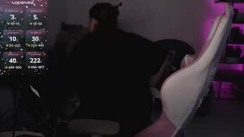 Snapshot of mari_moore7 chatting on October 24, 7:16 am mari moore online show from October 24, 7:16 am