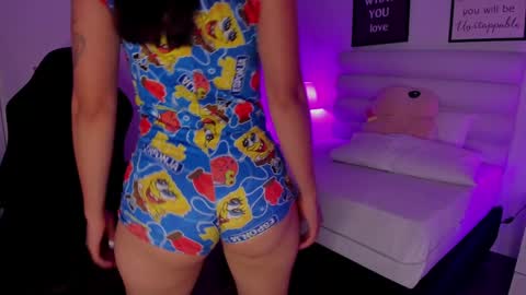 Snapshot of mari_salgado chatting on December 9, 5:52 pm mari_salgado online show from December 9, 5:52 pm