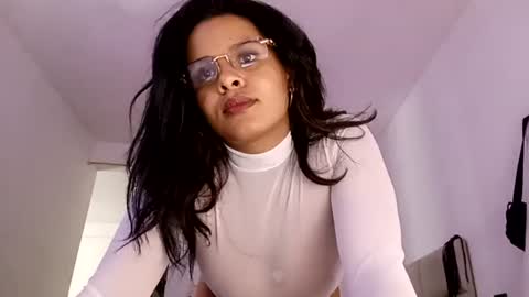 Snapshot of maria441958 chatting on July 20, 8:44 pm maria441958 online show from July 20, 8:44 pm