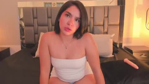 Maria online show from April 24, 9:28 pm
