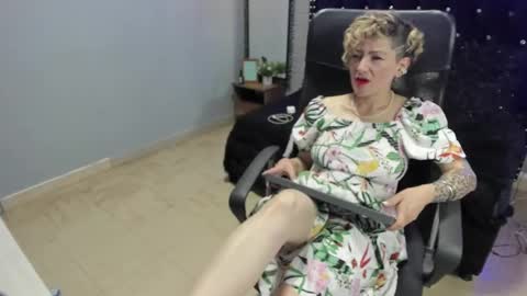 Maria fernanda online show from December 15, 3:56 am