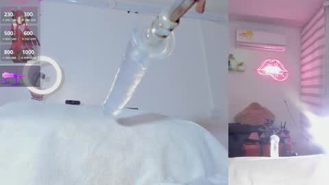 maria_jones__ online show from March 6, 4:09 am