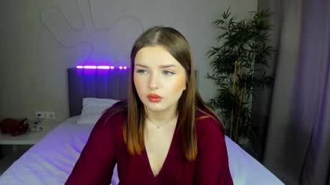 maria_reiiden online show from November 19, 8:14 am