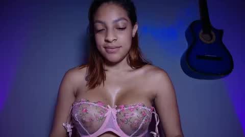 Snapshot of maria_rosee chatting on September 13, 3:23 pm ELI online show from September 13, 3:23 pm