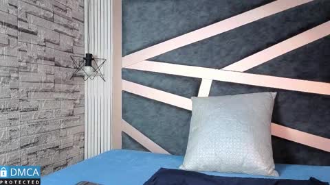 maria_twenty online show from October 28, 11:03 am