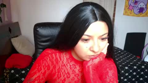 mariaajuana_ online show from May 25, 4:35 pm