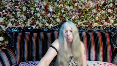 Maria online show from November 28, 10:34 pm