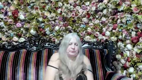 Maria online show from December 4, 12:20 am