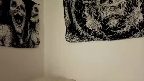 Snapshot of mariagh_ chatting on June 9, 12:11 am Maria online show from June 9, 12:11 am