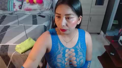 Snapshot of mariajose2015 chatting on November 4, 12:04 pm Mariajose online show from November 4, 12:04 pm