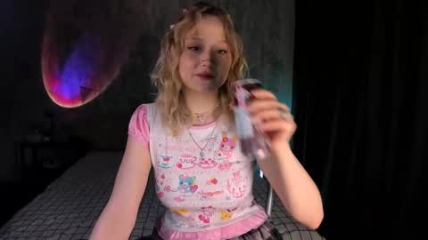 Maria online show from February 10, 6:35 pm