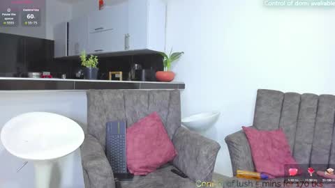 Snapshot of mariamrosse chatting on October 6, 1:14 am Mariam online show from October 6, 1:14 am