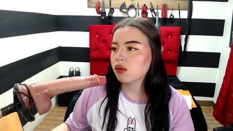 Marian online show from January 29, 3:01 am