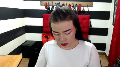 Marian online show from February 6, 2:55 am