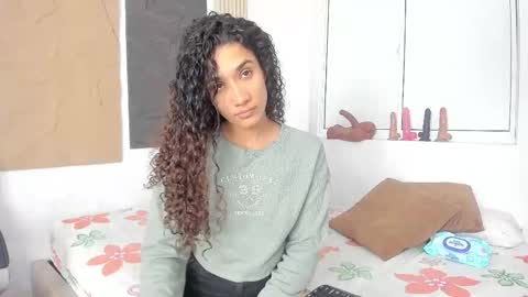 Snapshot of marian_rios chatting on January 15, 11:04 am Marian online show from January 15, 11:04 am