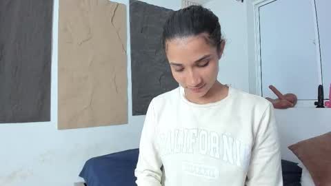 Snapshot of marian_rios chatting on February 6, 11:02 am Marian online show from February 6, 11:02 am