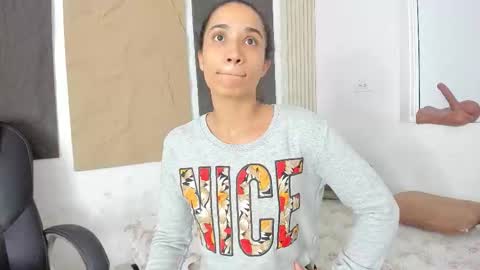 Snapshot of marian_rios chatting on March 21, 10:53 am Marian online show from March 21, 10:53 am