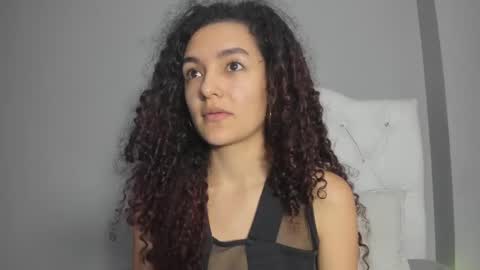 Marian online show from January 4, 3:39 pm