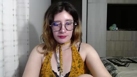 Mariana online show from December 9, 6:46 pm