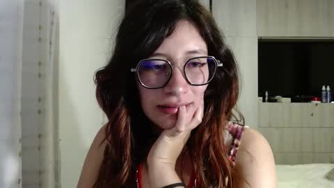 Mariana online show from March 11, 10:42 pm