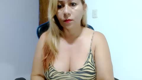 mariana995649 online show from March 11, 10:51 am
