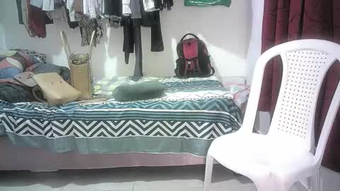 mariana995649 online show from June 9, 10:54 pm