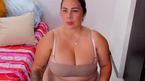      M A R I A N A       online show from July 8, 1:15 pm