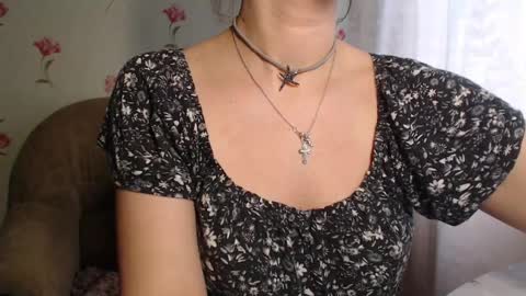 MarianaMur online show from March 31, 5:30 am