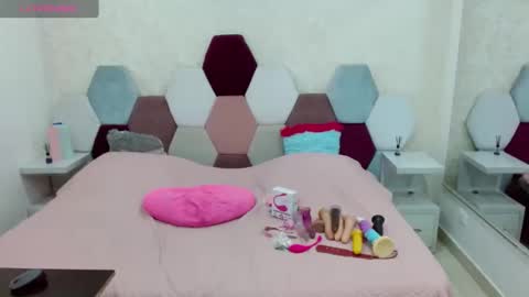 mariana online show from January 16, 10:34 pm