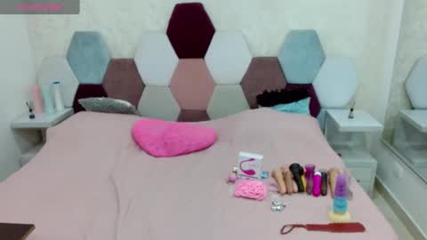 mariana online show from January 21, 9:36 pm