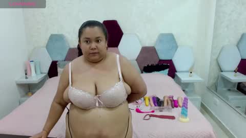 mariana online show from February 10, 9:58 pm