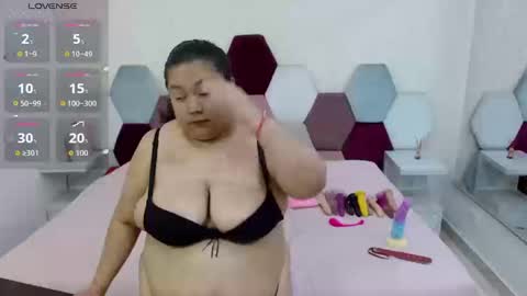 mariana online show from October 16, 6:09 pm