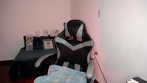 Mariana online show from November 16, 3:12 am