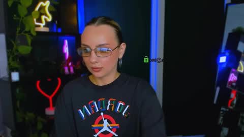 marianna gray online show from April 10, 11:48 am