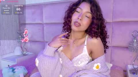 marianna_ray_ online show from December 2, 8:15 pm