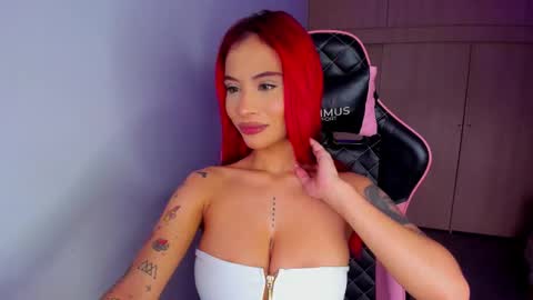 M A R I A N E online show from November 19, 6:08 pm