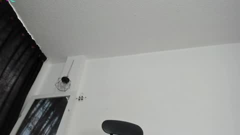 marianne online show from January 14, 7:00 pm