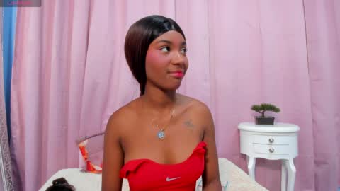 marianrosse online show from March 29, 2:44 am