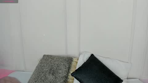 Snapshot of mariapettit chatting on February 25, 11:53 am Maria Pettit online show from February 25, 11:53 am