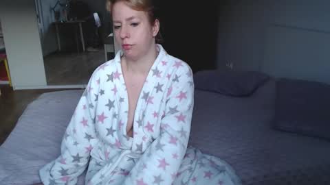 Snapshot of mariavalentinee chatting on November 11, 6:13 am Maria online show from November 11, 6:13 am