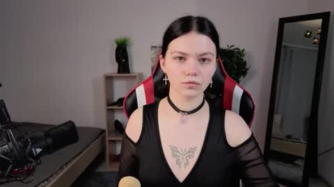 Snapshot of mariax_ chatting on February 21, 2:51 pm Maria online show from February 21, 2:51 pm