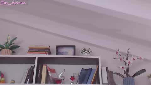 Maria online show from February 17, 2:35 pm