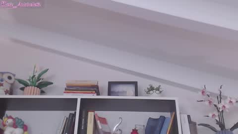 Maria online show from February 18, 2:57 pm