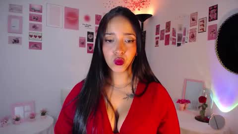 Nicolle online show from March 16, 7:51 pm