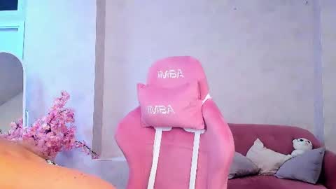Snapshot of marie_hayes chatting on July 5, 1:23 am marie_hayes online show from July 5, 1:23 am