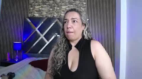 marie_hss online show from January 18, 8:07 am