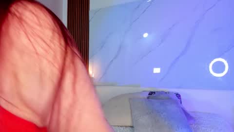 Maria  online show from March 15, 6:58 pm