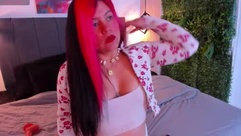 Marie online show from March 26, 2:39 am