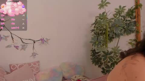 Mariee online show from February 19, 6:59 pm